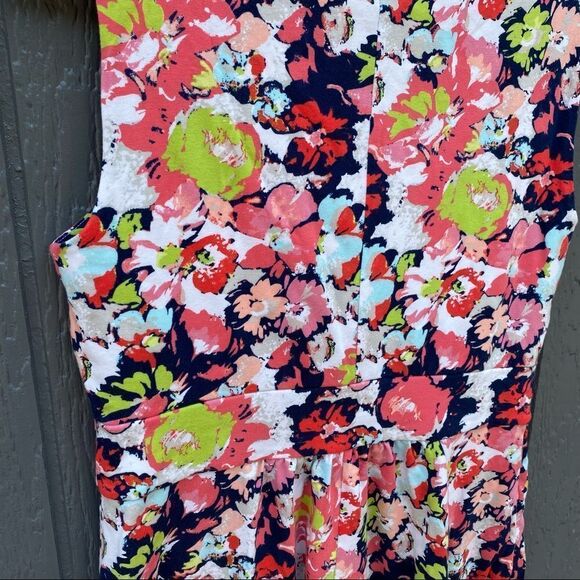 Lands End Floral Sleeveless Cross front Dress S/P - Picture 8 of 9